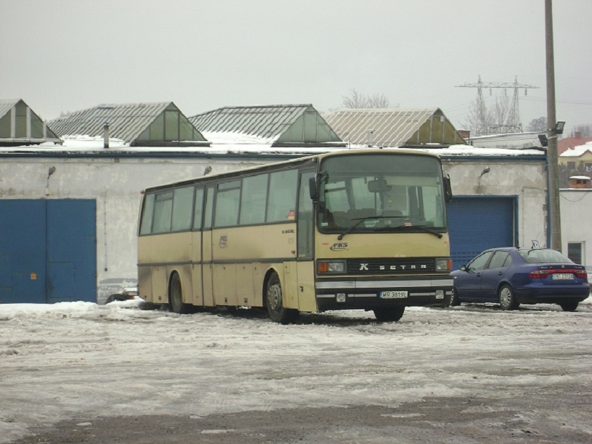 Setra S215 RL WR 3819L PKS Starachowice