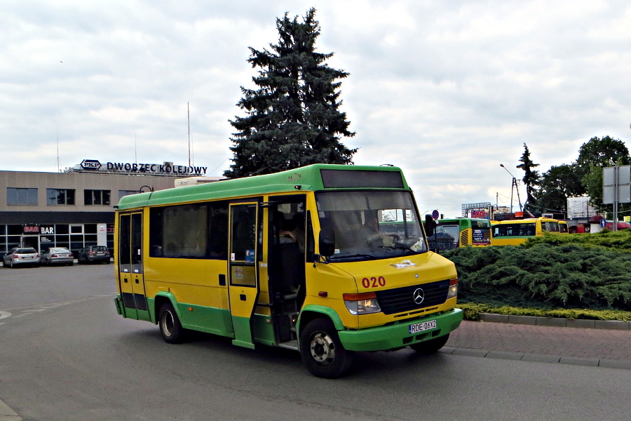 Mercedes-Benz 814 D 020 MKS Dbica