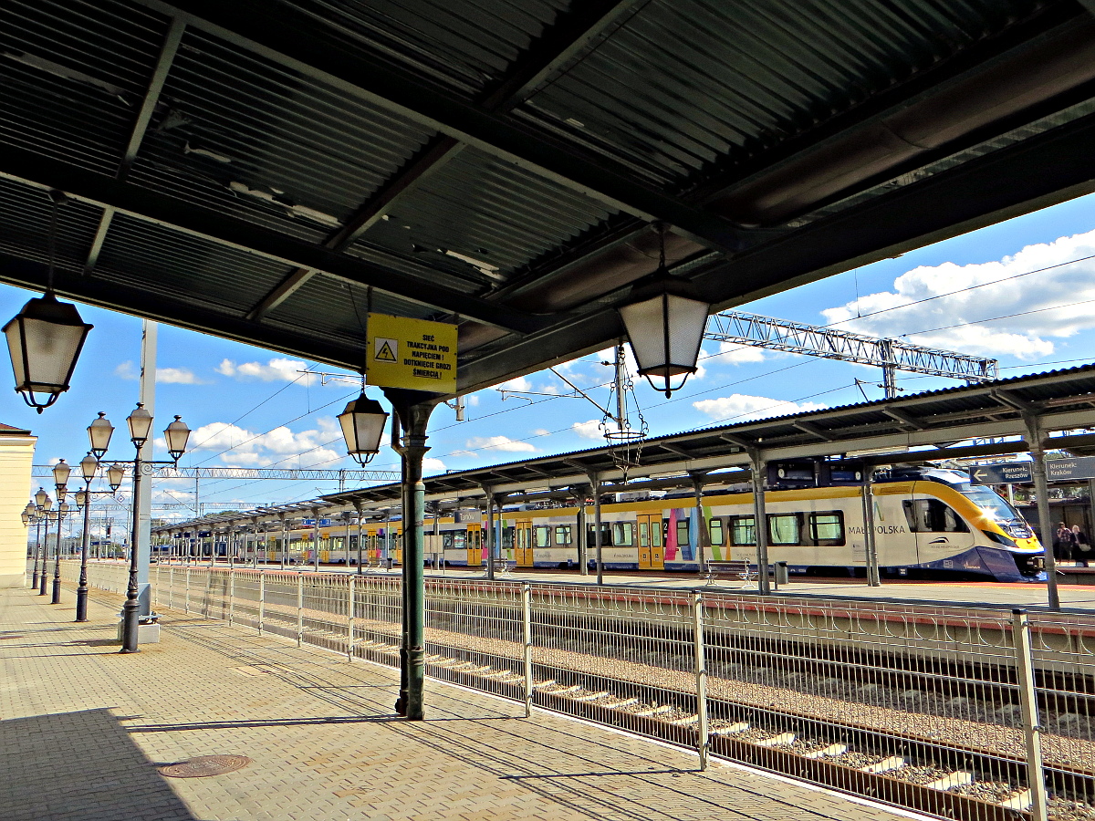 Stacja kolejowa Tarnw - PKP SA