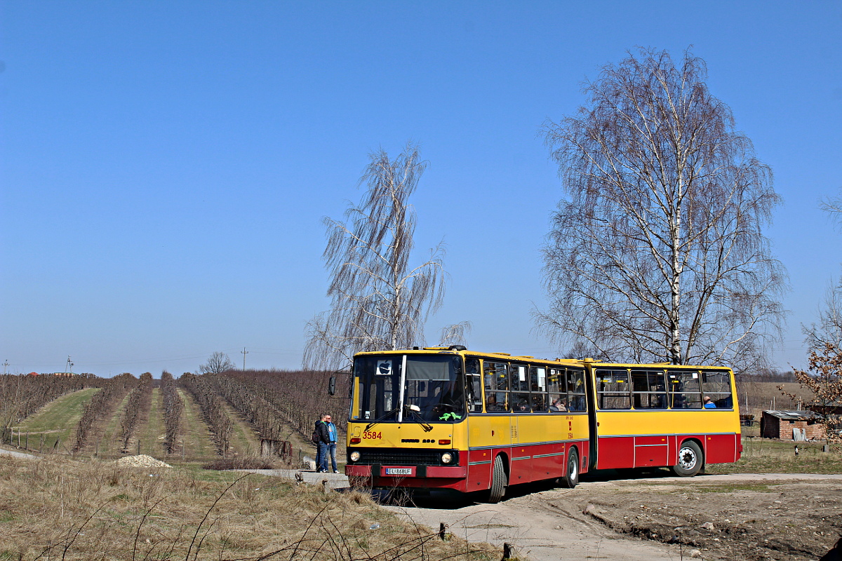 Ikarus 280 RV52 Czerwony Ikarus d