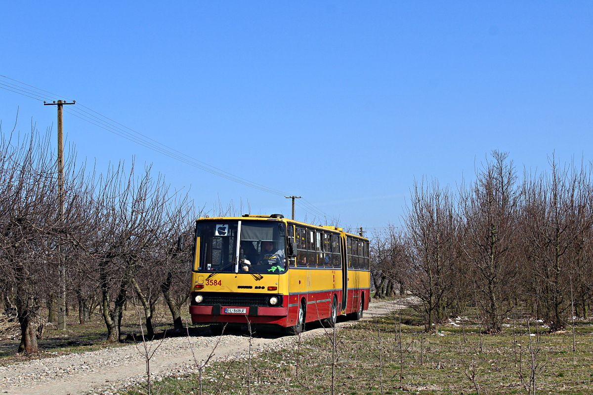 Ikarus 280 RV52 Czerwony Ikarus d