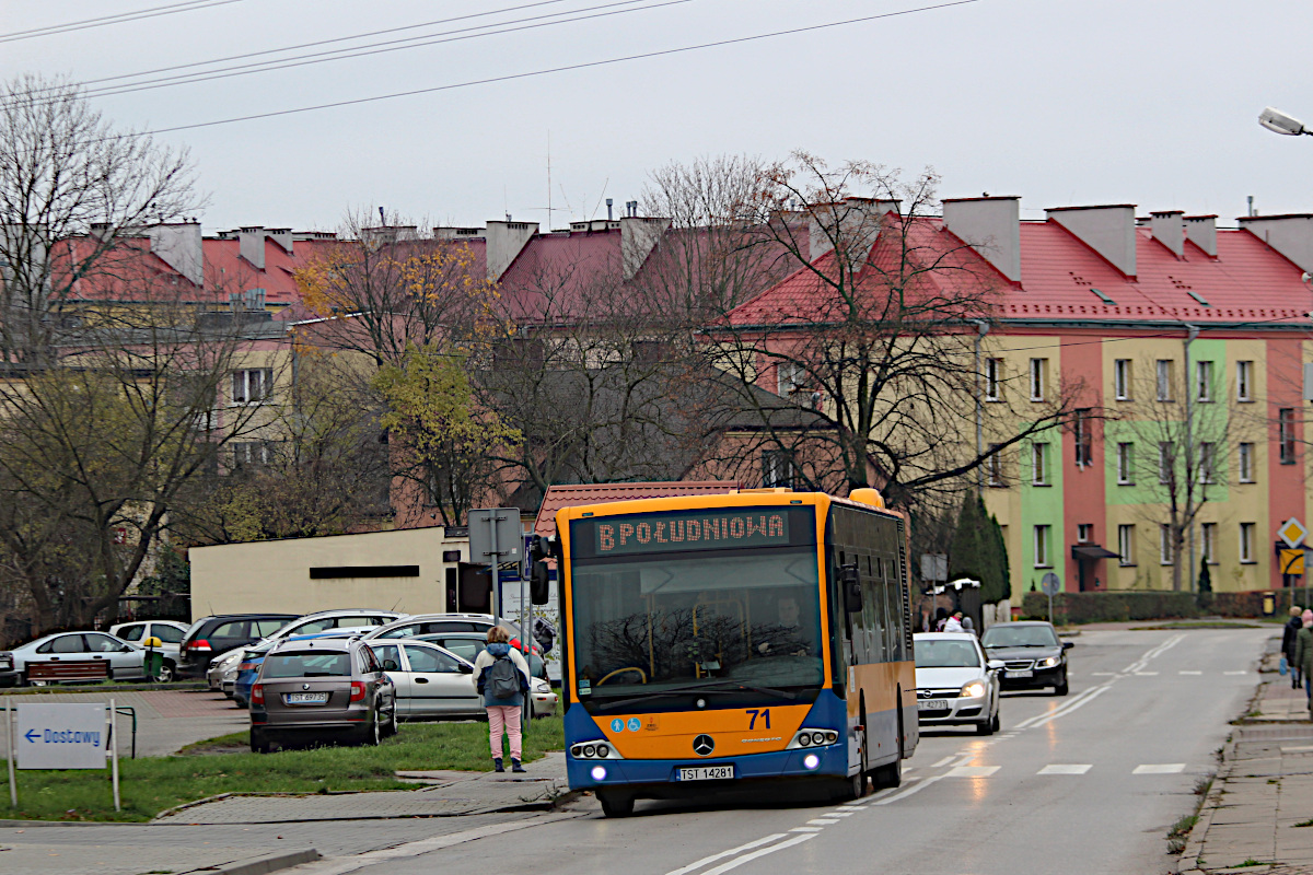 Mercedes Conecto LF 71 MZK Starachowice