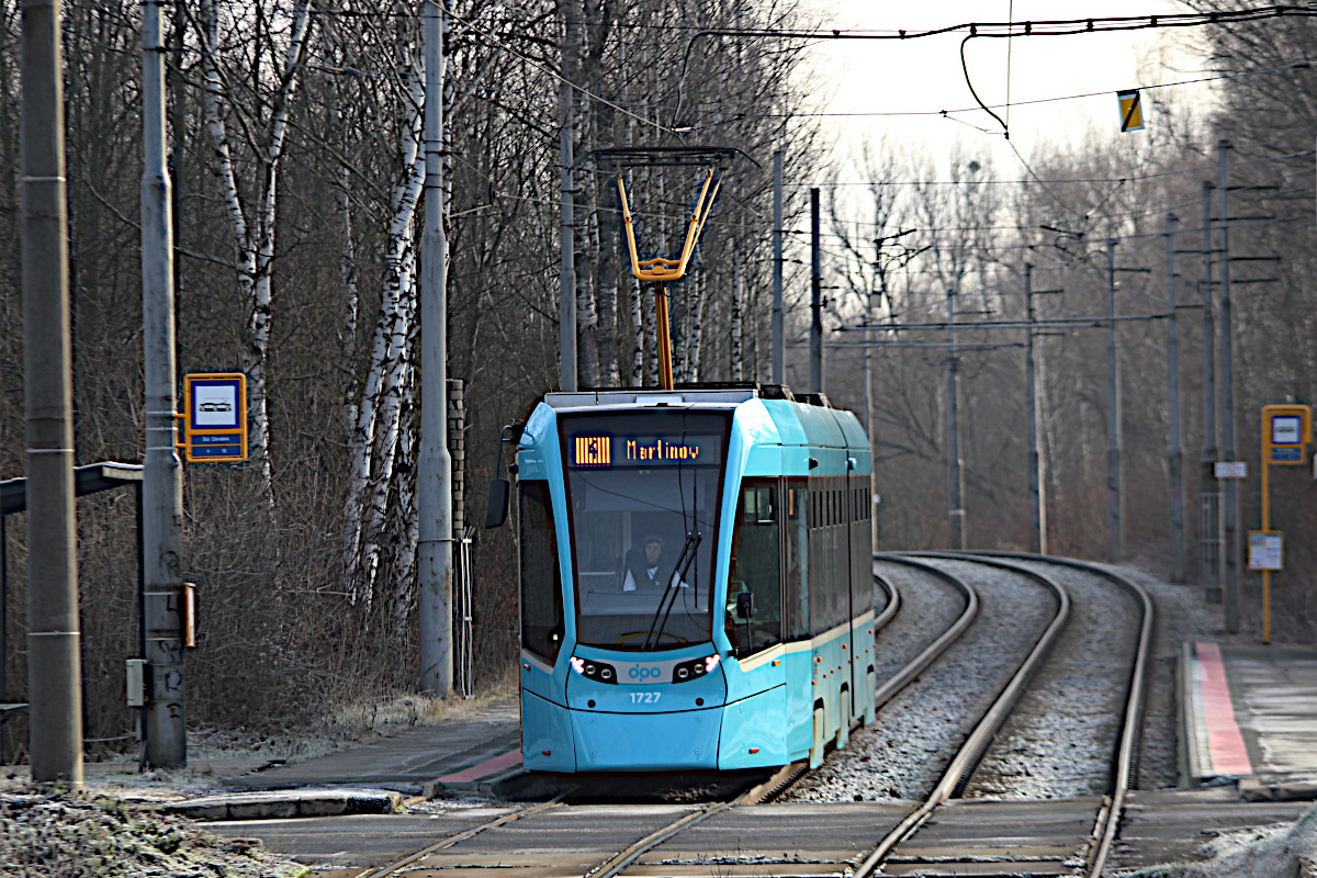 Stadler Tango NF2 1727 Dopravn podnik Ostrava