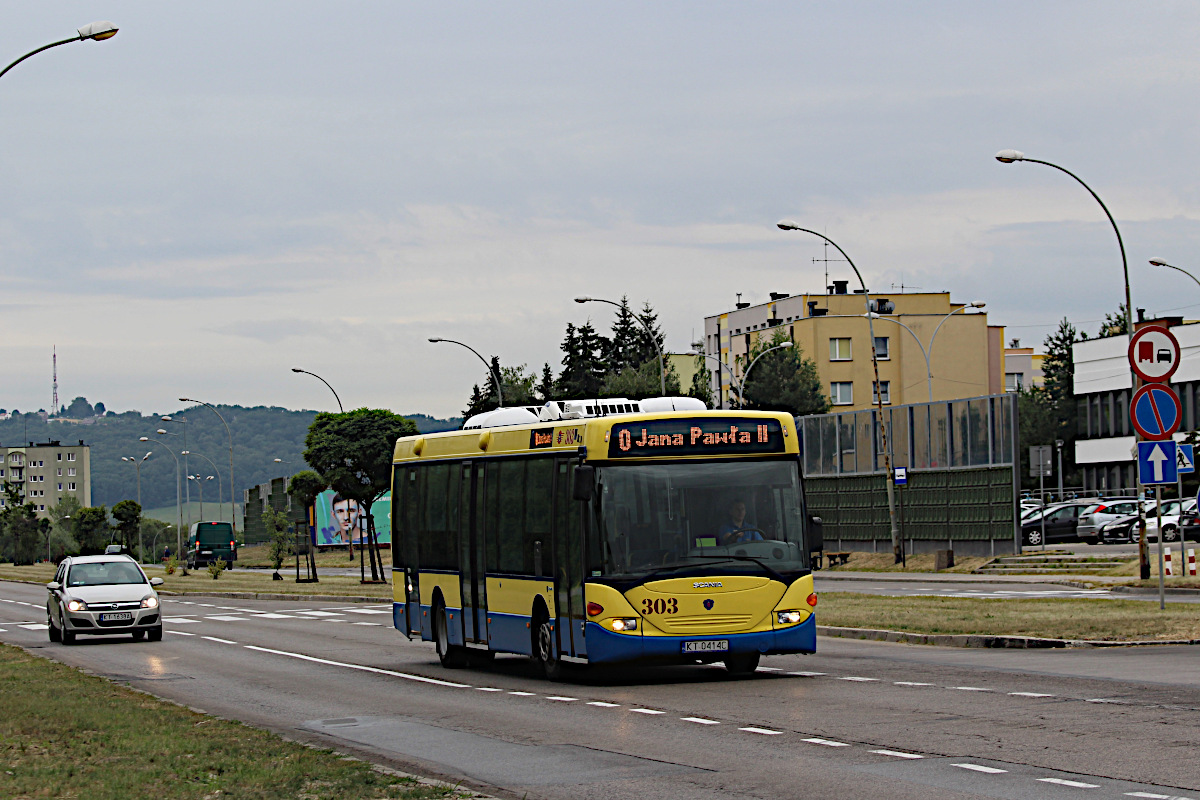 Scania CL94UB 4x2 LB 303 MPK Tarnw