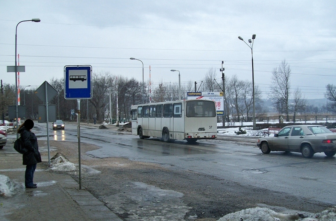 Jelcz M11 37 MZK Starachowice