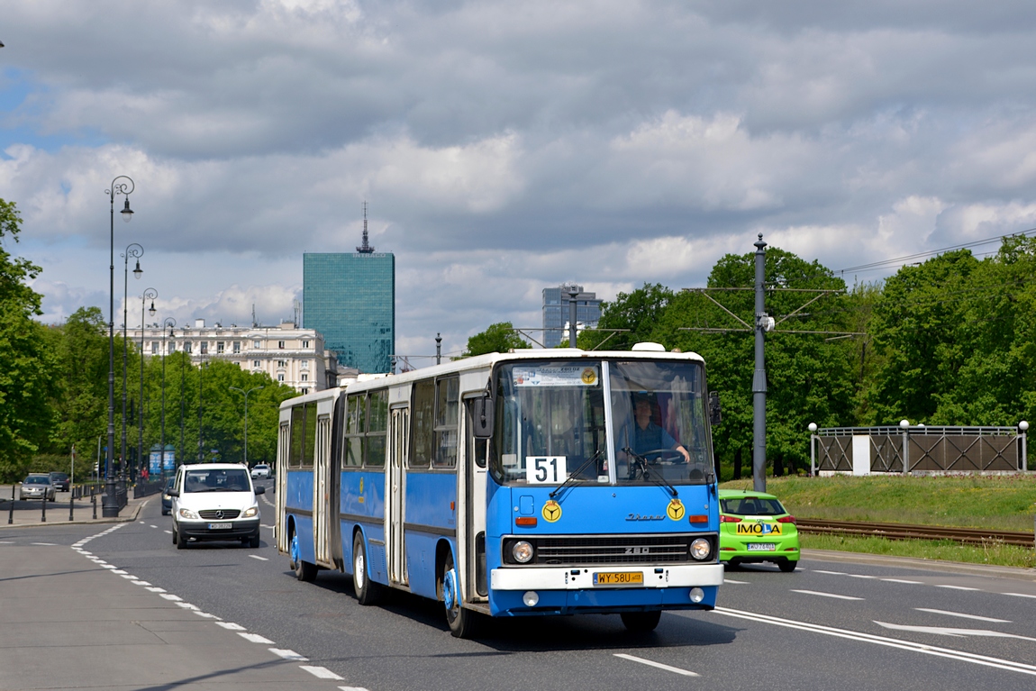 Ikarus 280 WY 58U Czerwony Ikarus d