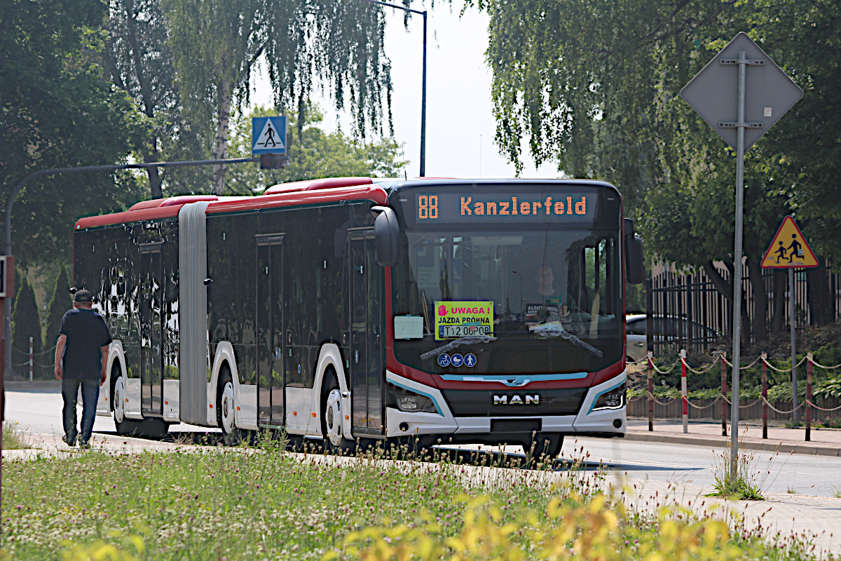 MAN Lions City 18C EfficientHybrid T12 00P08 Braunschweiger Verkehrs-GmbH - Braunschweig