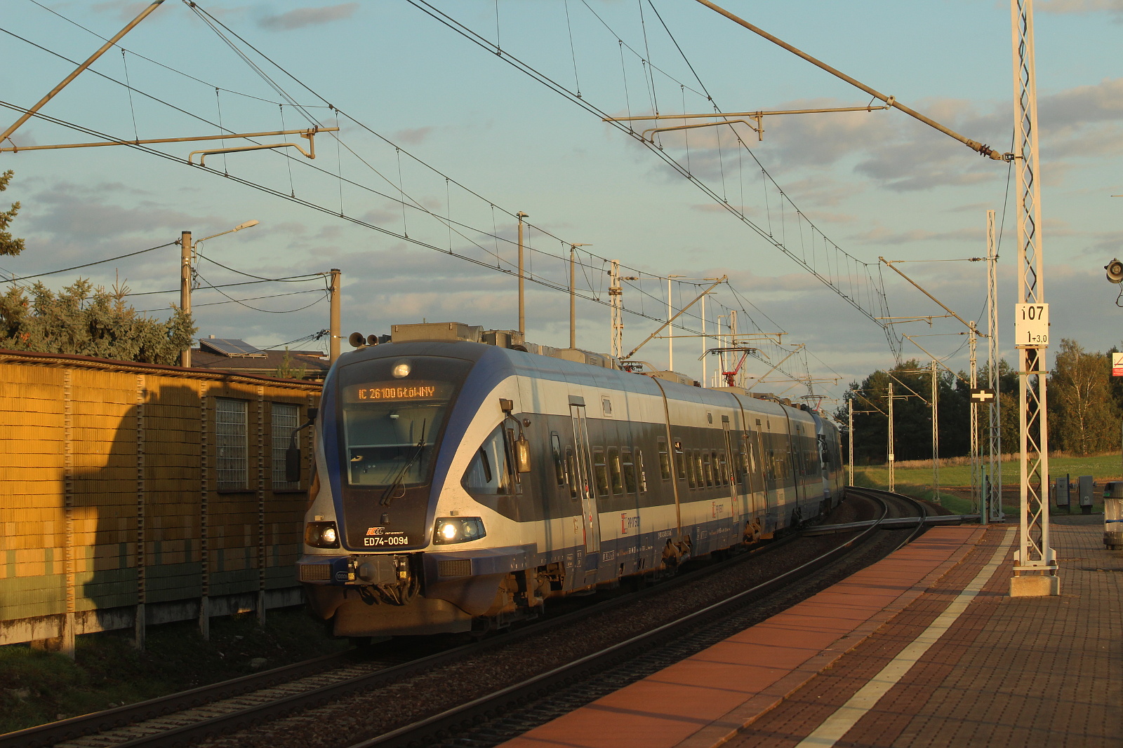 ED74 009 PKP Intercity