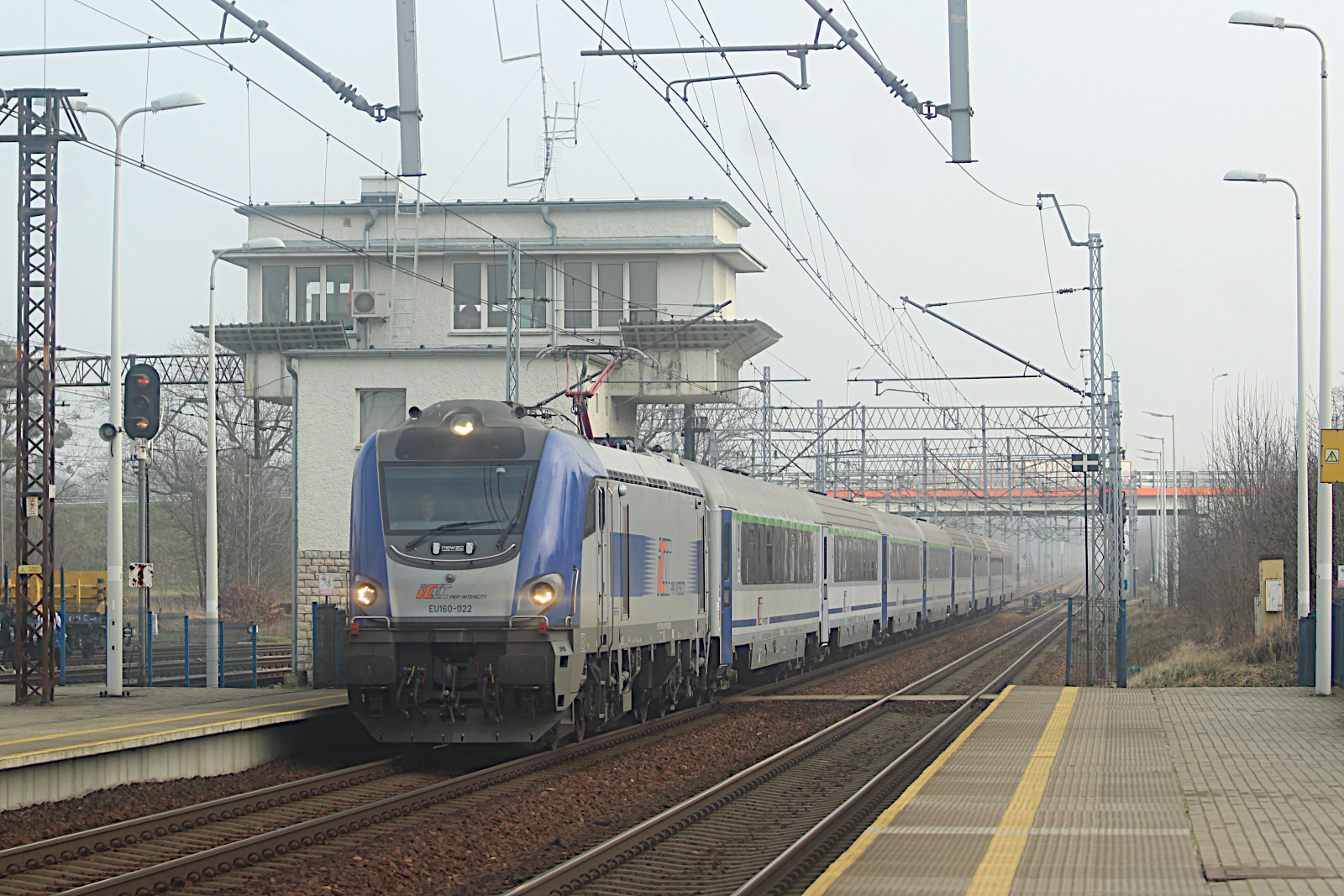 EU160 022 PKP Intercity