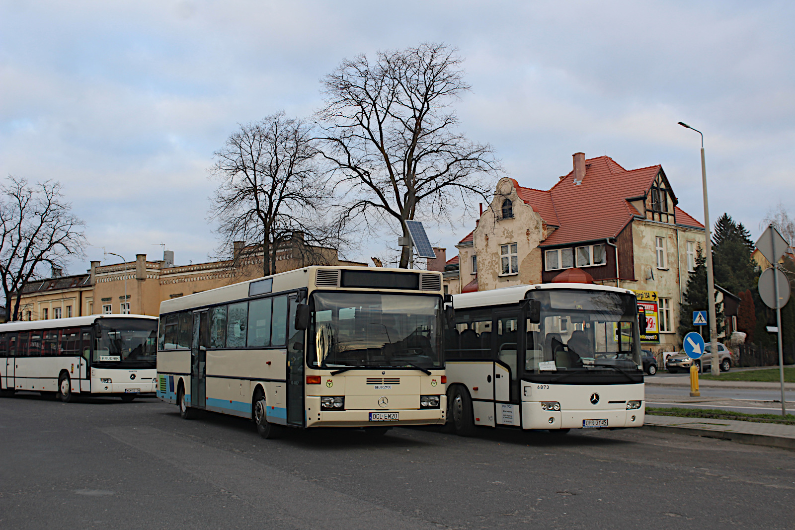 Mercedes O407 OGL EW20 PKS Gubczyce