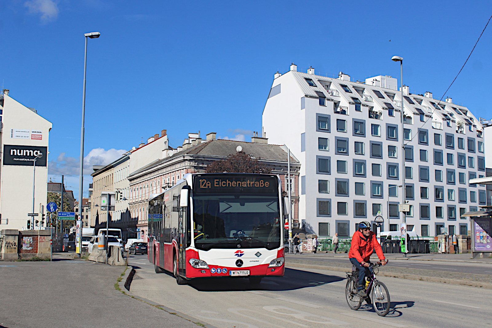 Mercedes-Benz O530 C2 8275 Wiener Linien GmbH & Co KG