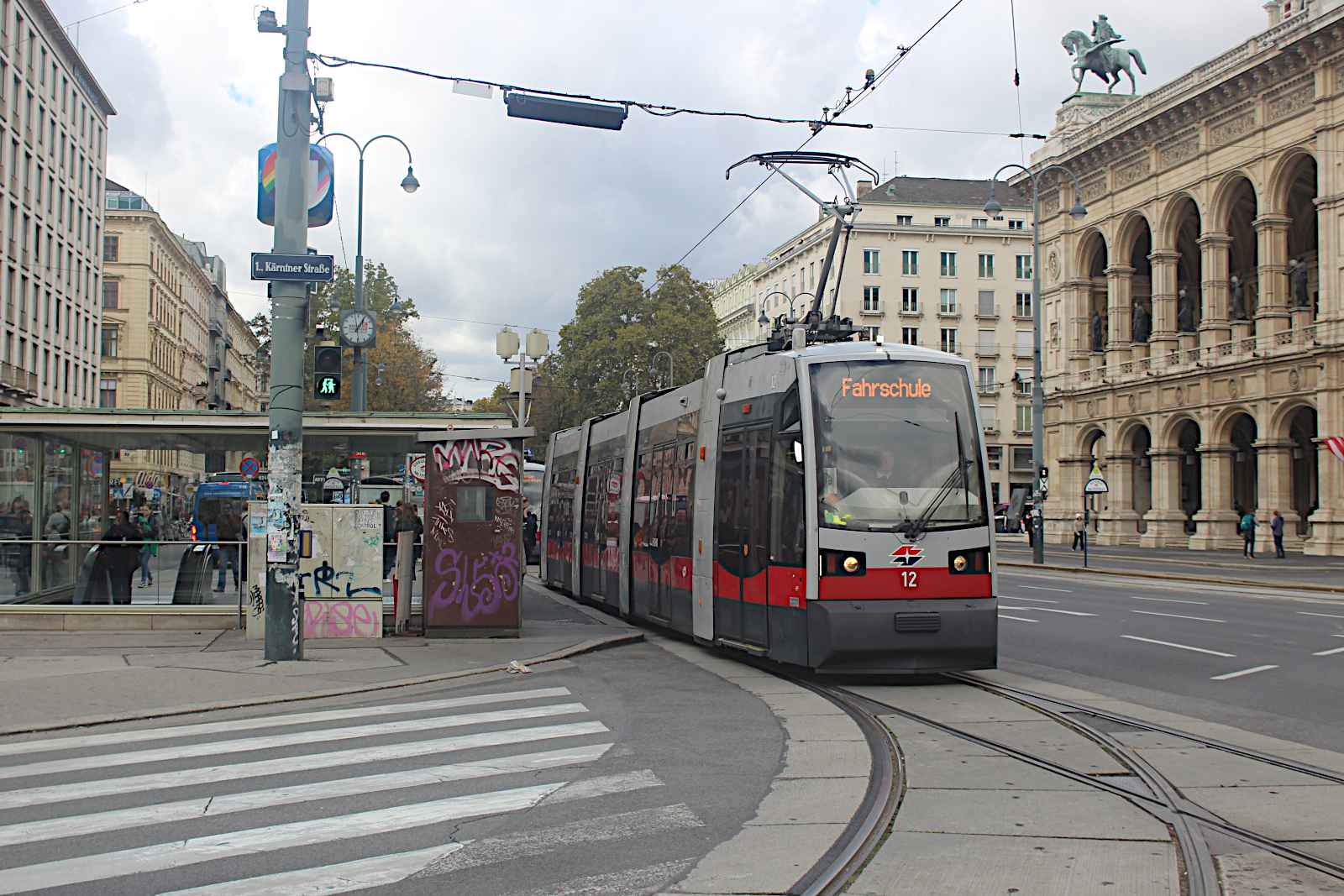 SGP ULF A 12 Wiener Linien GmbH & Co KG