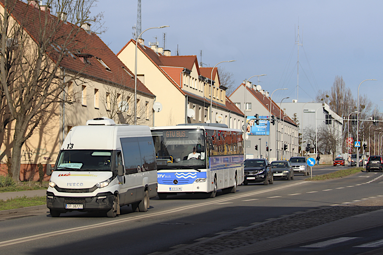 Iveco Daily 50C17 / Avestark 13 Komercyjne Linie Autobusowe Luz - Opole